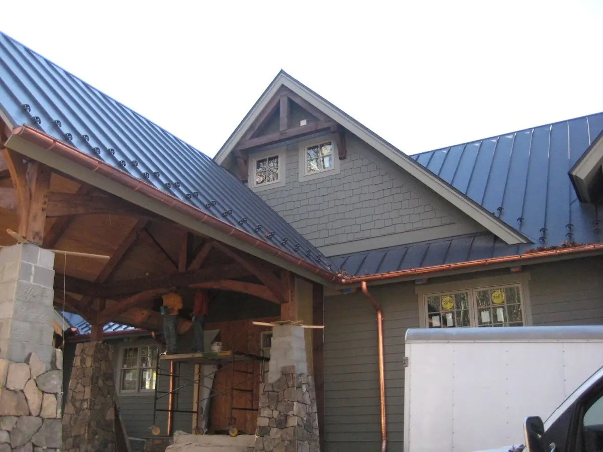 Craftsman Roofing team delivering quality roofing work in Gulf Park Estates